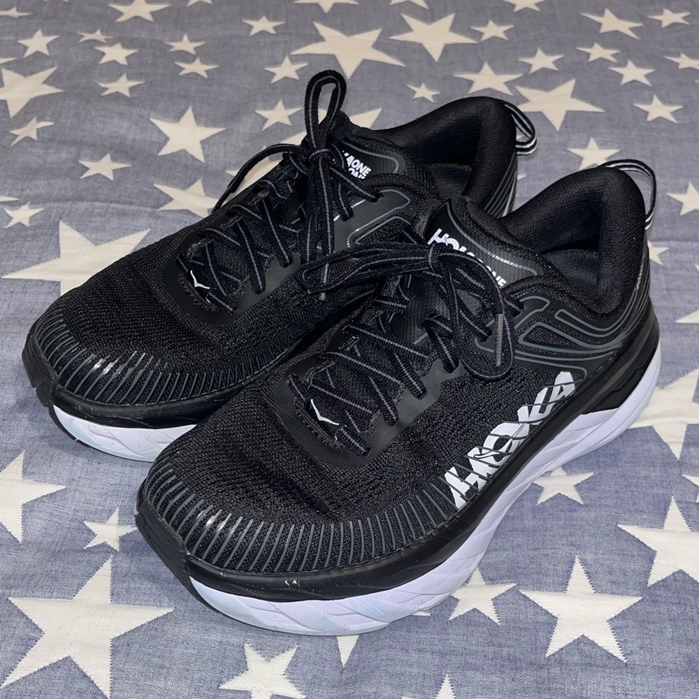 Black white HOKA BONDI 7 size 7